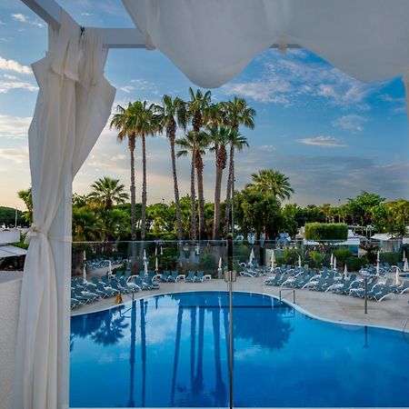 Aqua Hotel Aquamarina & Spa Santa Susanna Exterior foto